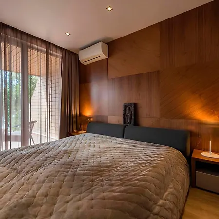 Biala Family Haven Villa *