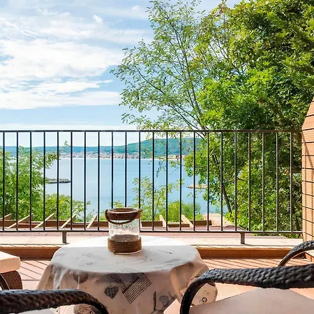 Biala Family Haven Villa *