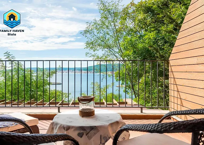 Biala Family Haven ヴィラ *