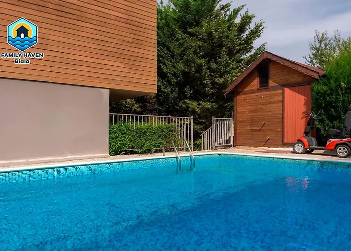 Biala Family Haven ビャラ