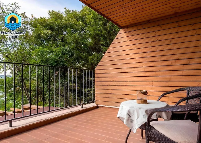 ヴィラ Biala Family Haven ビャラ